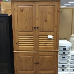 Armoire
