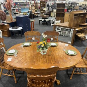Table with 1 Leaf and 5 Chairs