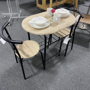 Table with 2 Chairs