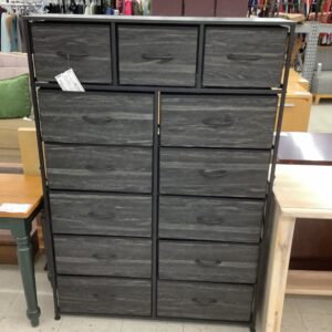 13 Drawer Dresser