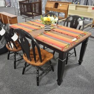 Kitchen Table with 4 Chairs