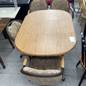 Table with 4 Chairs
