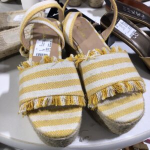 Lulus Sandals