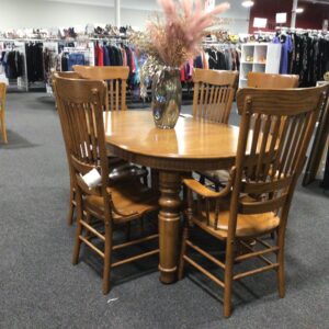 Hardson Bro Table with 6 Chairs