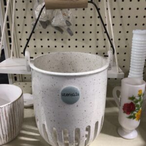 Utensil Holder