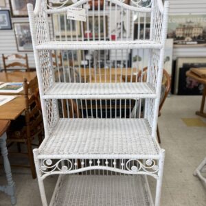 Wicker Baker's Rack