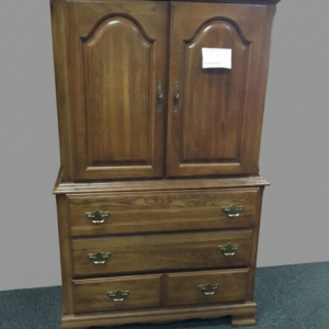 Kincaid Wardrobe