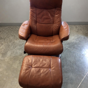 Scandinavian Recliner with Ottoman